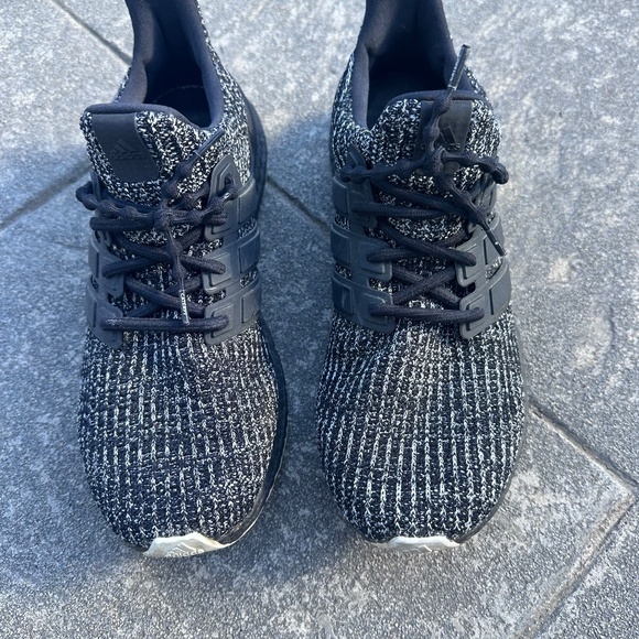 Adidas Ultra Boost 4.0 Breast Cancer Awareness Sneakers - Picture 10 of 13